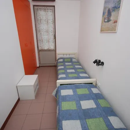 Bethoween D-8 Apartment